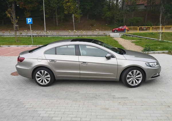 Volkswagen CC cena 44500 przebieg: 125000, rok produkcji 2012 z Trzemeszno małe 46